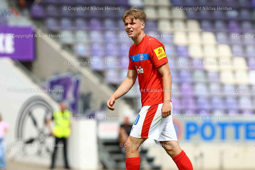 NH_VfLOsnabrück_HolsteinKiel_Testspiel_26072025 | #10 Jonas Therkelsen (Holstein Kiel)Fußball I Herren I Testspiel I Saison 2025-2026  I VfL Osnabrück - Holstein Kiel I 26.07.2025 I Stadion Bremer Brücke