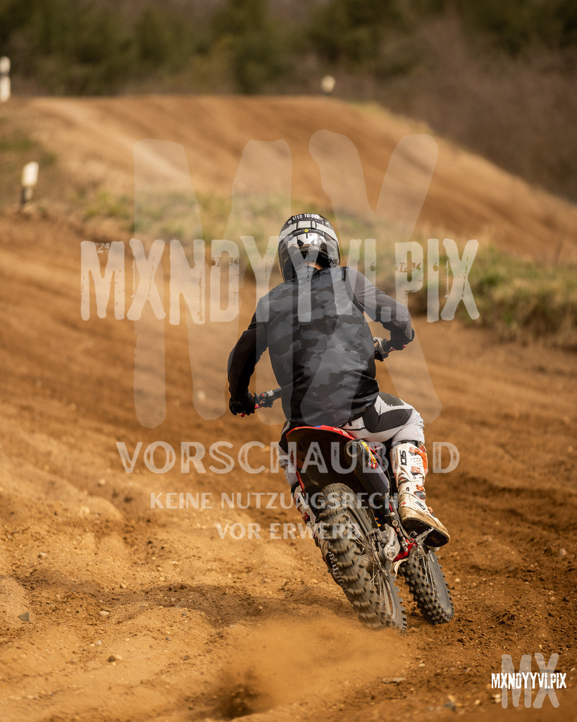 866A1198 | mxndyyvipix