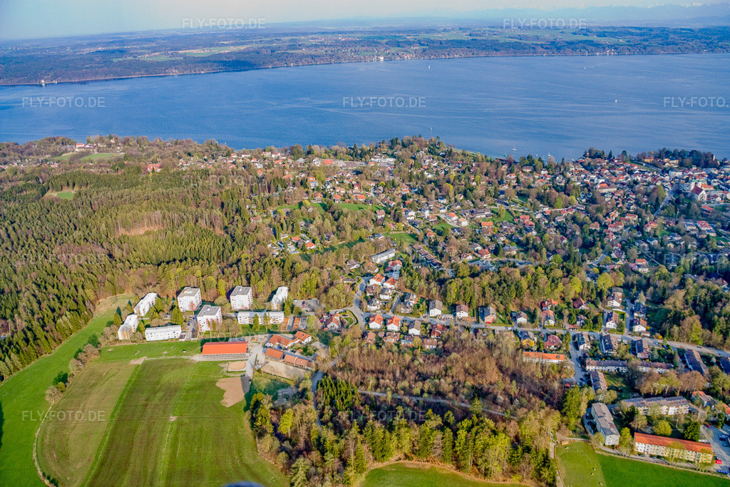 Luftbild: Stadt am Starnbergersee von Westen in Tutzing im Bundesland Bayern in Deutschland. Foto: IMG_17943.jpg vom 15.04.2009 durch Werner Riehm/FLY-FOTO.de