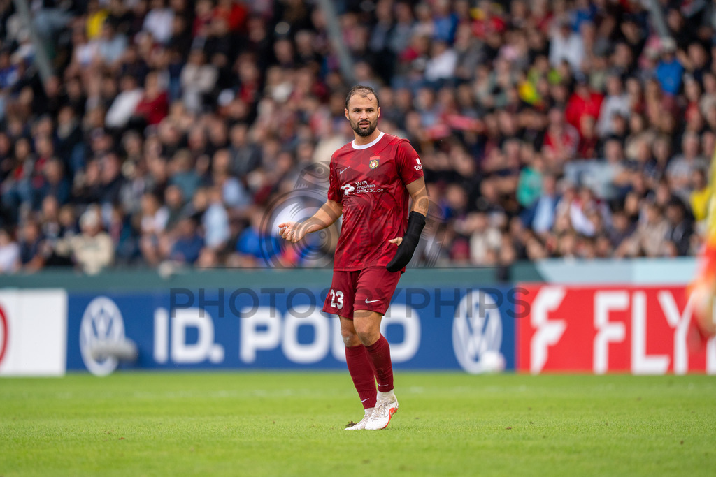 SG Sonnenhof Großaspach vs. Arminia Bielefeld, Fussball, DFB-Pokal, 1. Runde, 22.08.2026 | Fabian Eisele (SG Sonnenhof Großaspach, #23),SG Sonnenhof Großaspach vs. Arminia Bielefeld, Fussball, DFB-Pokal, 1. Runde, 22.08.2026,DFB regulations prohibit any use of photographs as image sequences and/or quasi-video