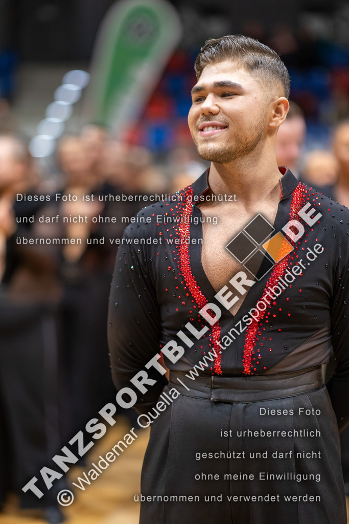 20260328-04087 | Hier finden Sie Tanz Bilder vom Latein und Standard Formationen tanzen. Sportbilder vom Tanzsport. Schöne Fotos und von Weltmeisterschaft, Europameisterschaft, Bundesliga, Regionalliga, Oberliga und Landesliga sowie von GOC Stuttgart, DanceComp, WM Bremen