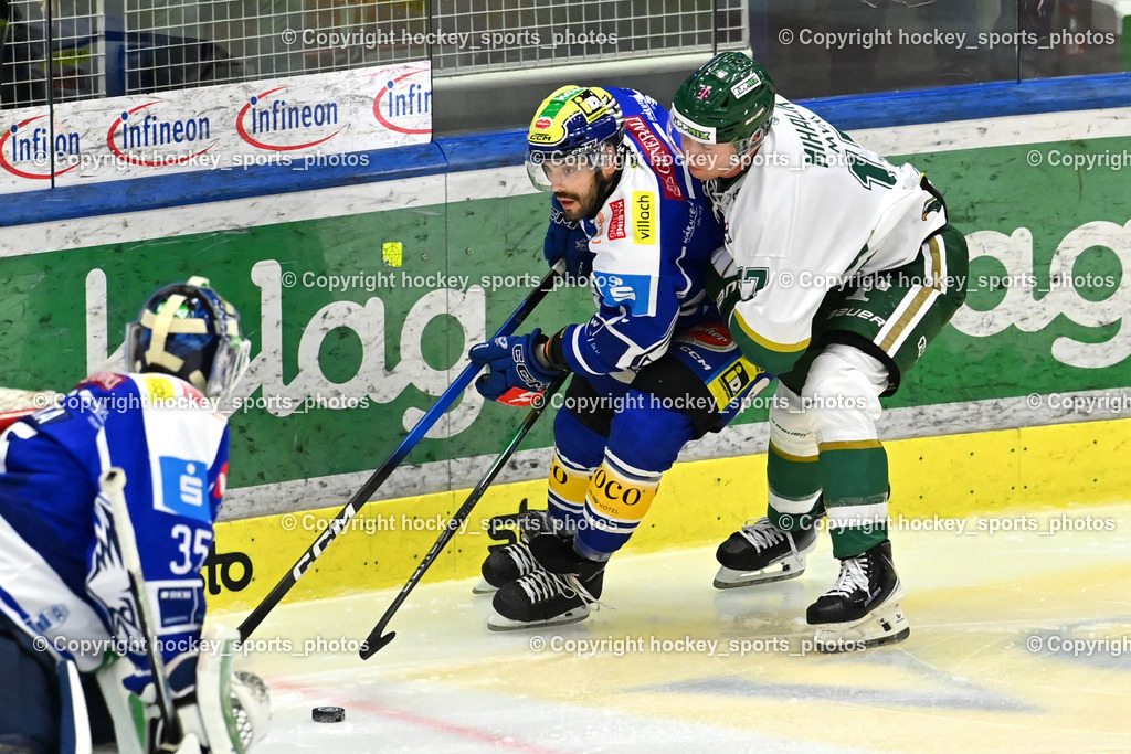 EC IDM WÄRMEPUMPEN VSV vs. FTC-TELEKOM JÉGKORONG | #71 Steven Strong EC VSV, #17 András Mihalik FTC-Telekom, EC IDM WÄRMEPUMPEN VSV vs. FTC-TELEKOM JÉGKORONG, EC IDM WÄRMEPUMPEN VSV vs. FTC-TELEKOM JÉGKORONG am 19.10.2025 in Villach (Stadthalle Villach), Austria, (Photo by Bernd Stefan)