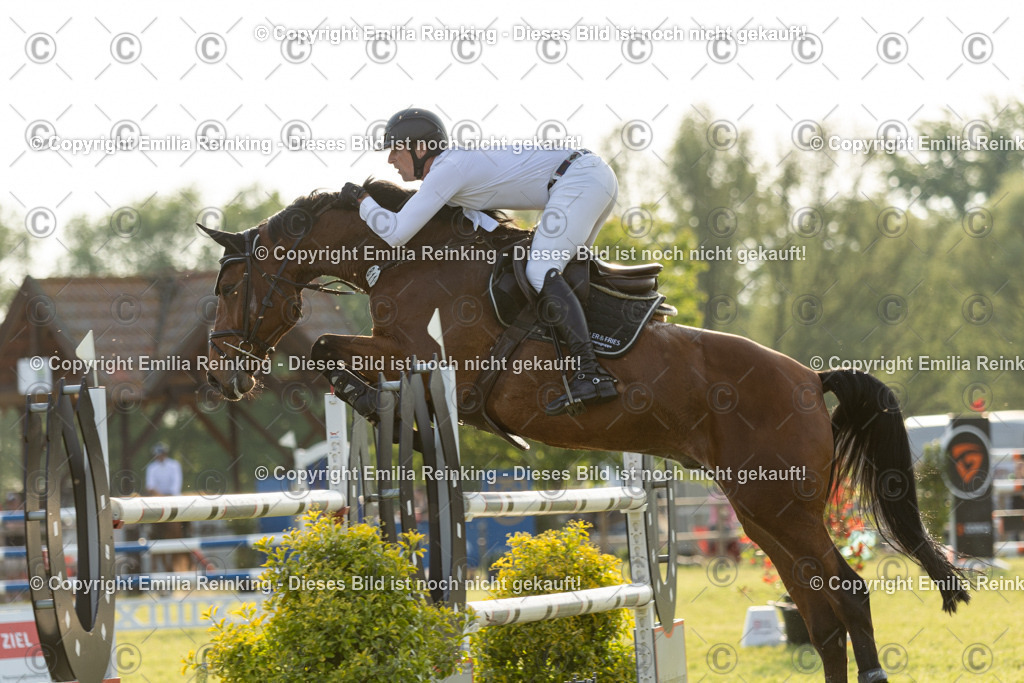 CL5A1250 | Emilia Reinking Fotografie - Realisiert mit Pictrs.com