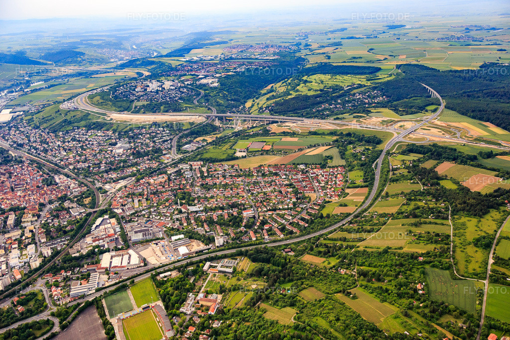 Luftbild: Ortsansicht zwischen B19, A3 und Main aus Nordwesten im Ortsteil Heidingsfeld in Würzburg im Bundesland Bayern in Deutschland. Foto: IMG_089794.jpg vom 11.06.2016 durch Werner Riehm/FLY-FOTO.de