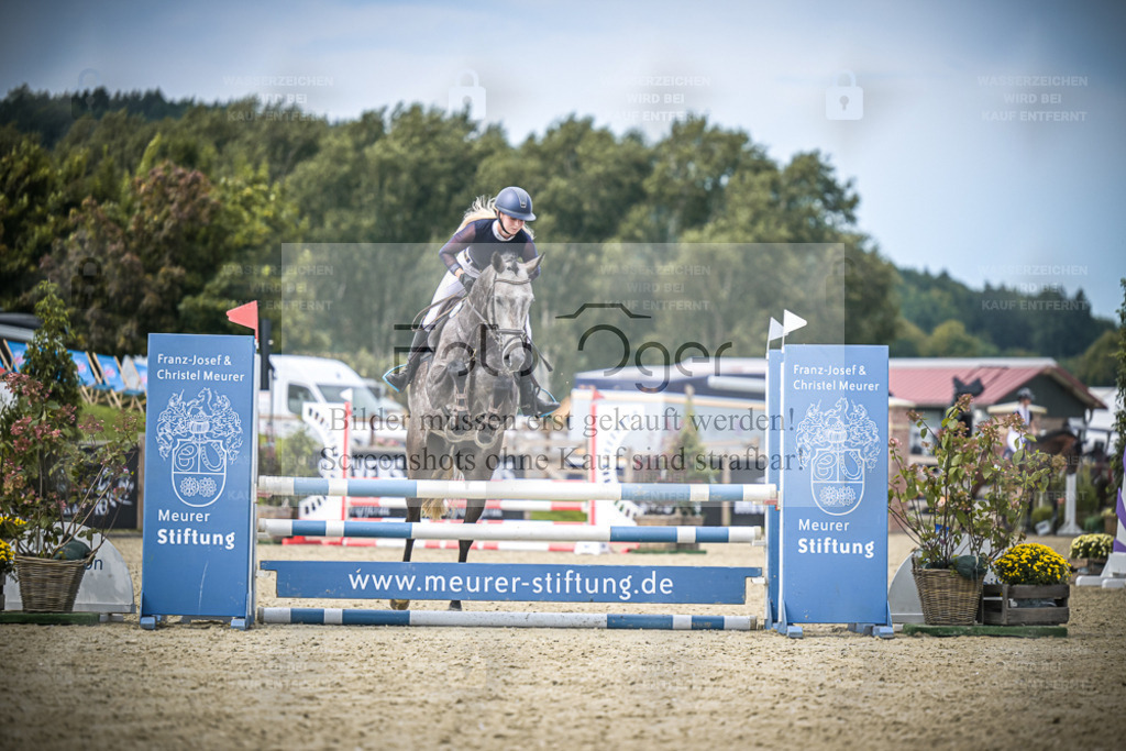 DOS_4426 | Entdecke hochwertige Reitturnierfotos von Foto Oger. Professionell, emotional und authentisch – jetzt Lieblingsmomente im Shop bestellen. - Realisiert mit Pictrs.com