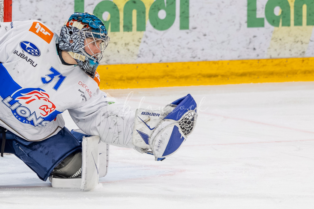 EHCB vs GCK 20260104-6721 | Sportbilder, Sportfotograf, Hochzeits- und Eventfotografin, Flugshows, Portraits und Tiershooting, Aviation, Downhill, Nationalleague, Swissleague, International