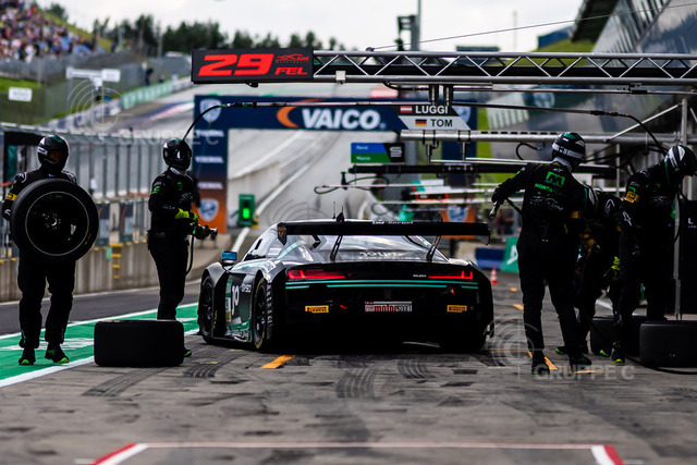 DTM725_091215594310521LS_LS | DTM, 13. + 14. Rennen Red Bull Ring by VKB-Bank 2025 - Foto: Gruppe C Photography - Realisiert mit Pictrs.com