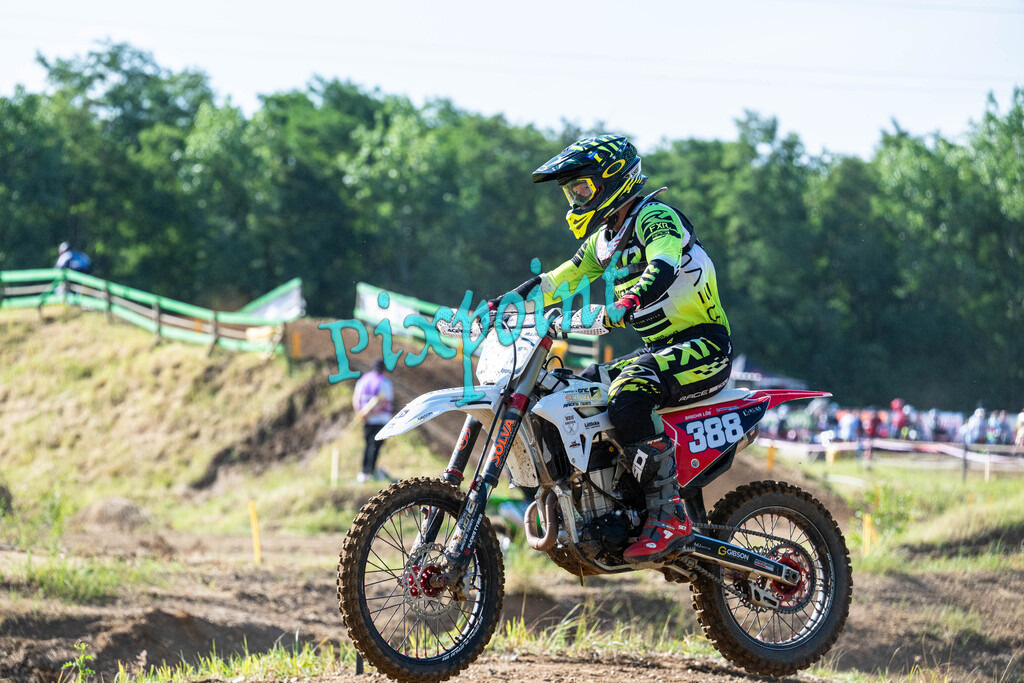 MX Cup Grenzland-92 | pixpoint - Realisiert mit Pictrs.com