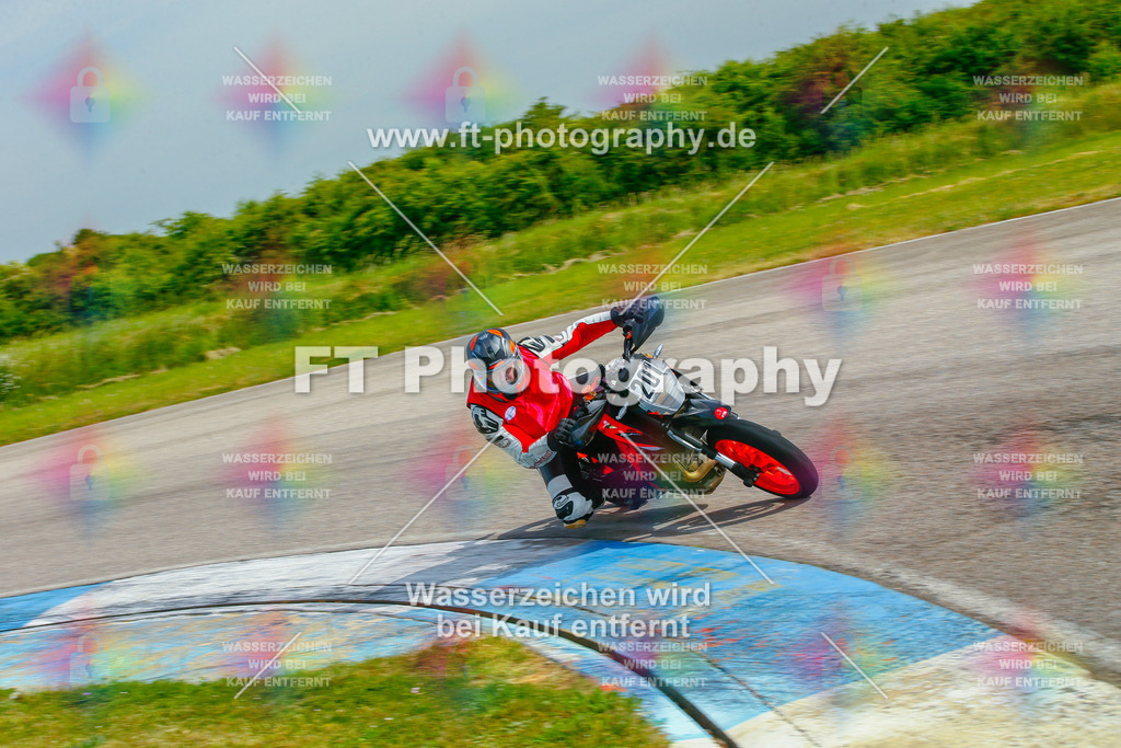 _MOT1254 | Hier findet Ihr Bilder von Touristenfahrten auf der Nürburgring Nordschleife oder von anderen Veranstaltungen die ich besucht habe. Viel Spass beim Durch Schauen 