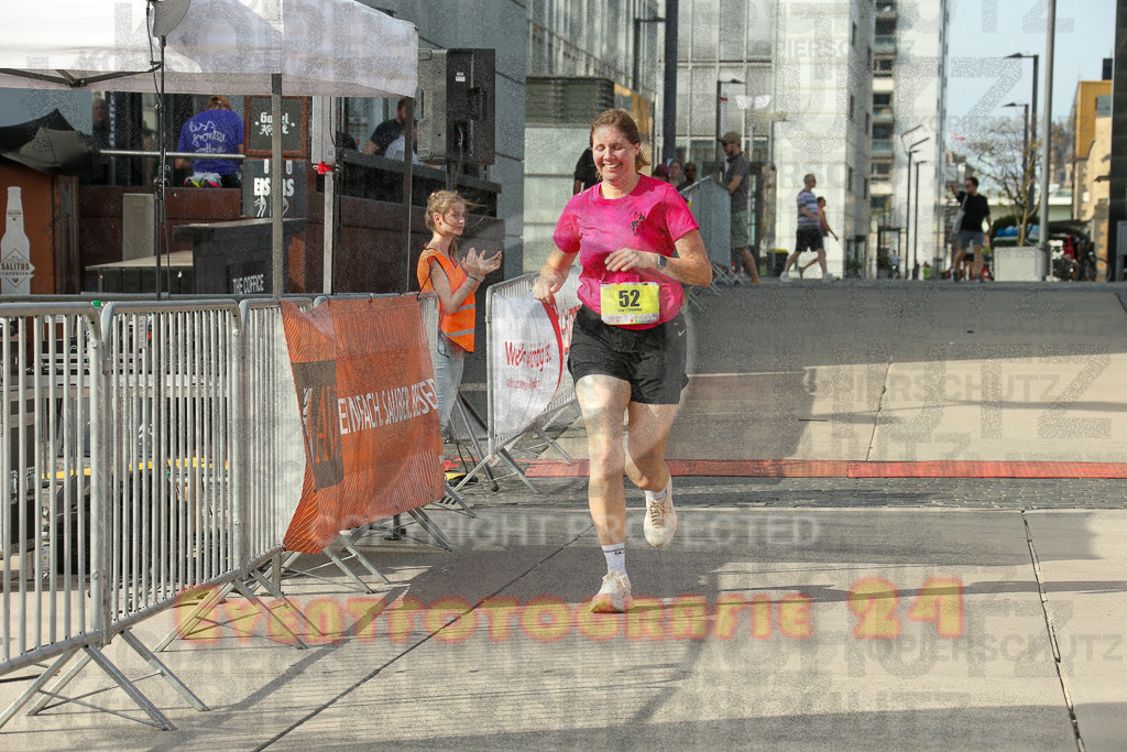250920_1550_EX1_0737 | Sportfotografie im Rhein-Sieg Kreis, Köln, Bonn, NRW, Rheinland Pfalz, Hessen, etc. Unser Tätigkeitsfeld umfasst den Laufsport vom Volkslauf über den Marathon, Duathlon, Triathon bis zum Ultralauf wie Kölnpfad Ultra oder Schindertrail.
