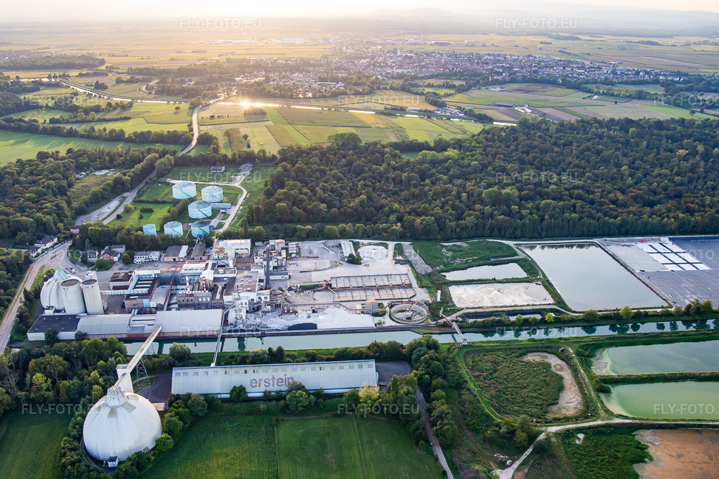 Vue aérienne: Sucrerie d'ERSTEIN / Cristal Union à Erstein dans le département Bas Rhin, France. Photo: IMG_137907.jpg prise le 18/08/2023 par Werner Riehm/FLY-FOTO.euRésolution de l'original: 4585 x 3057 pxCristal Union - Groupe coopératif sucrier européen