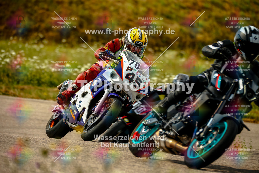 Chambley Juli-0562 | Hier findet Ihr Bilder von Touristenfahrten auf der Nürburgring Nordschleife oder von anderen Veranstaltungen die ich besucht habe. Viel Spass beim Durch Schauen 