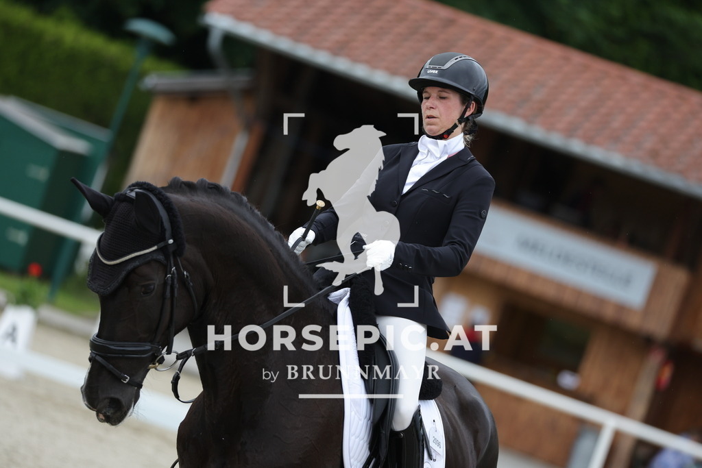 0P6A6575 | Willkommen bei Brunnmayr - Design & Fotografie – Ihrem Spezialisten für Reitturniere und Pferdeveranstaltungen in Oberösterreich, Salzburg und Bayern! Seit über 17 Jahren sind wir leidenschaftlich dabei.