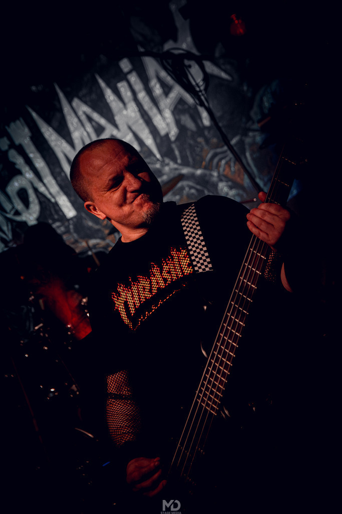 20260425_moshpit_maniax_7920 | MD Stage Media - Realisiert mit Pictrs.com