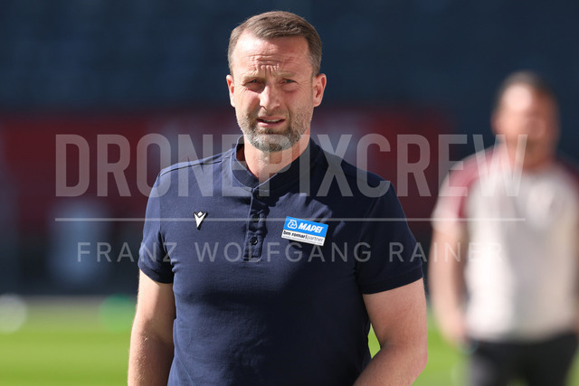 Grazer AK 1902 vs WSG Tirol – Austrian Bundesliga | Graz, Austria, 02.MAY.26 - SOCCER - ADMIRAL Bundesliga, Qualification Group, Grazer AK 1902 vs WSG Tirol. The image shows head coach Ferdinand Feldhofer (GAK).