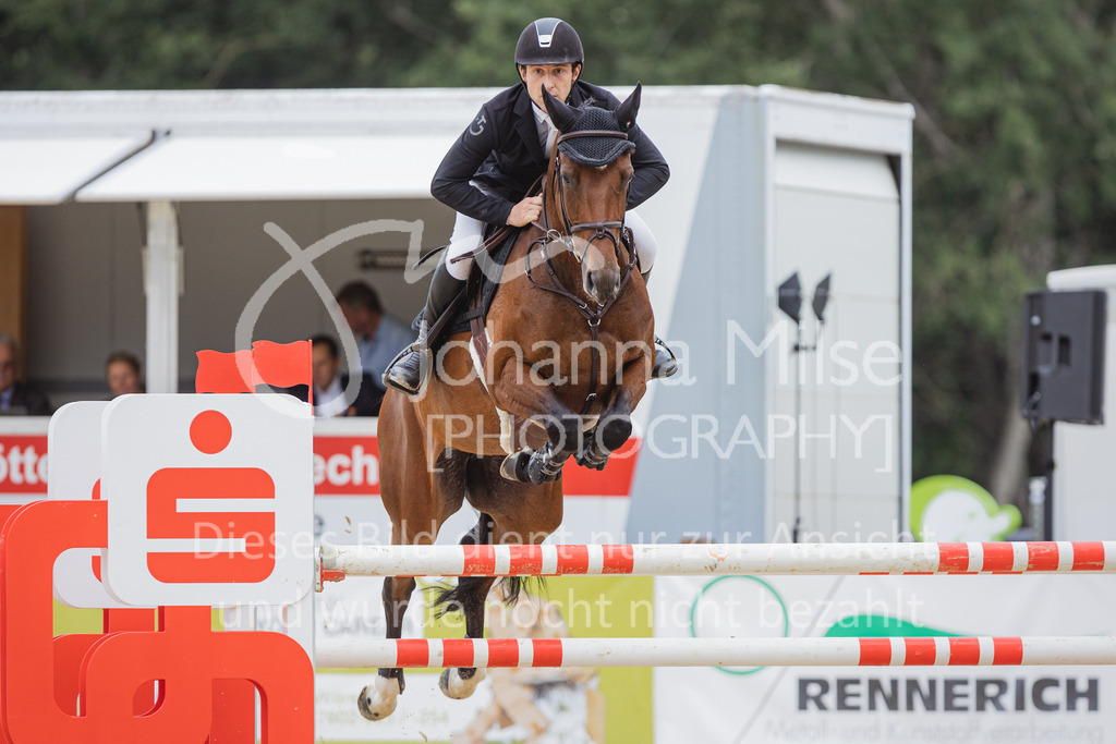 220729_BHO_GT_M2-Spr_1-213 | Deine schönsten Turniermomente als professionelle Fotos! Entdecke hochwertige Pferdesport-Fotografie im Online-Shop. Jetzt Fotos finden & bestellen!