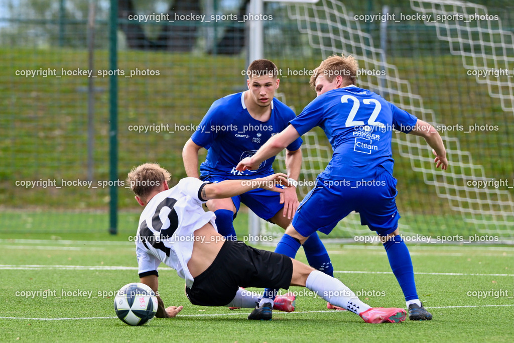 SV Spittal vs. UNION Matrei | #19 Jake William Tones SV Spittal, #22 Thomas Riepler UNION Matrei, #17 Enrico Sebastian Schubert UNION Matrei, SV Spittal vs. UNION Matrei, SV Spittal vs. UNION Matrei am 17.08.2025 in Spittal an der Drau (Goldeck Stadion), Austria, (Photo by Bernd Stefan)