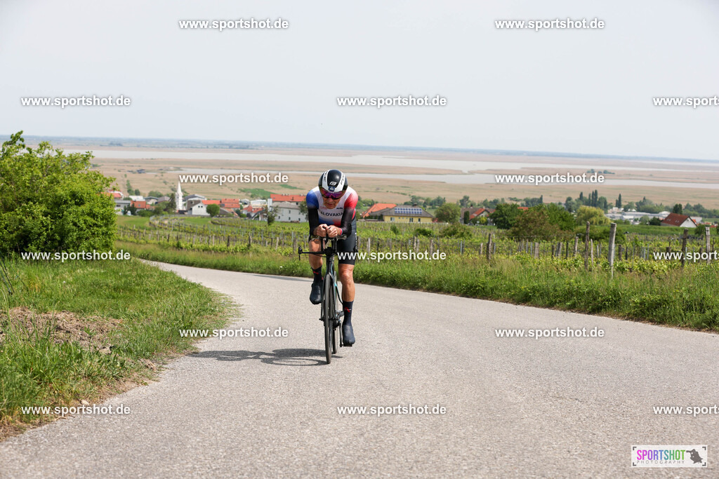 007A4974 | Neusiedler See Radmarathon 2025 #neusiedlerseeradmarathon #yourpictrs #sportshot_your_pictrs @Sportshotphotography Copyright:www.sportshot.de