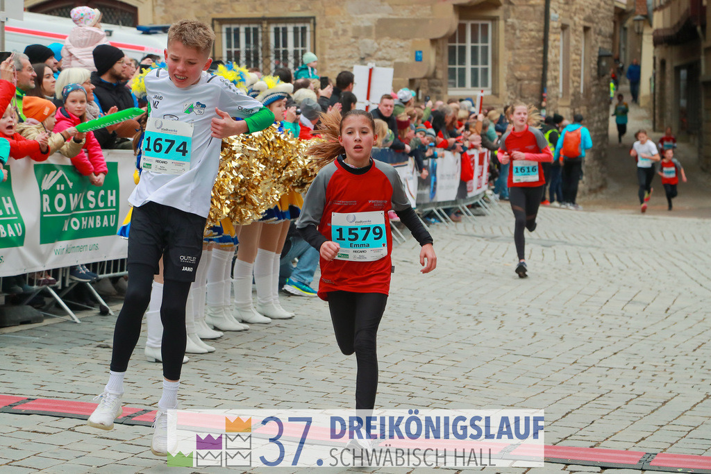 Stadtwerke Jugendlauf 1700m | 3 Koenigslauf 2023 - Realisiert mit Pictrs.com