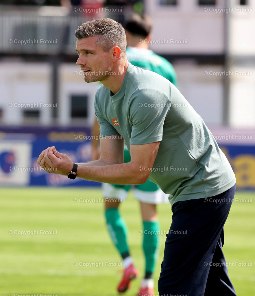A_LUI_200425_18 | SPORT FUSSBALL ADMIRAL BUNDESLIGA 20.04.25 IM BILD: TRAINER ROBERT KLAUSS (RAPID) FOTO:FOTOLUI/MW
