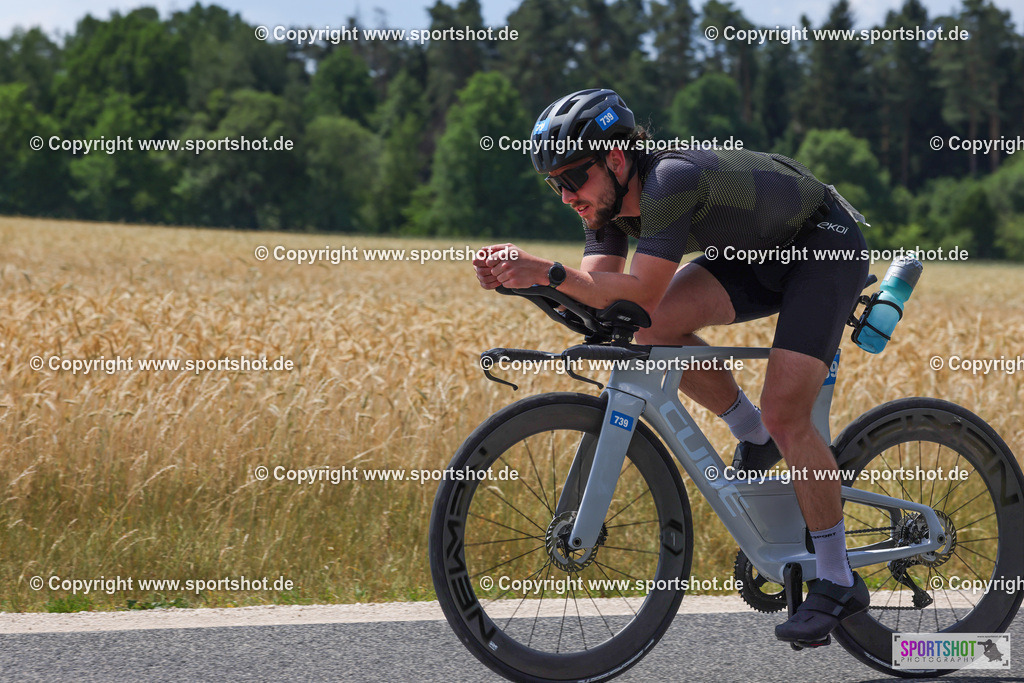 007A1181 | Rund um das Thema Sport-Event-Fotografie & individuelle Teilnehmerfotos. Jeder Teilnehmer wird fotografiert.