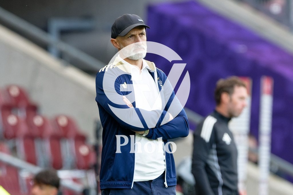 Brack Super League - Servette FC v FC Saint-Gall | Thomas Haberli (Coach Servette FC) portrait (headshot/close up) during the Brack Super League match between Servette FC and FC Saint-Gall at Stade de Geneve in Geneva, Switzerland
