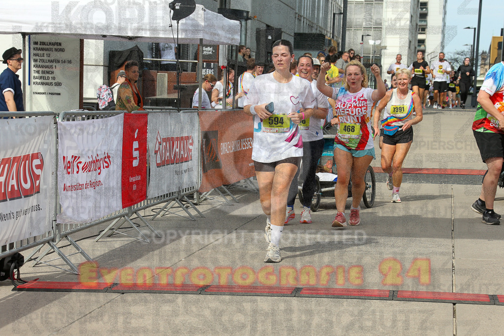 250920_1336_EX1_5825 | Sportfotografie im Rhein-Sieg Kreis, Köln, Bonn, NRW, Rheinland Pfalz, Hessen, etc. Unser Tätigkeitsfeld umfasst den Laufsport vom Volkslauf über den Marathon, Duathlon, Triathon bis zum Ultralauf wie Kölnpfad Ultra oder Schindertrail.