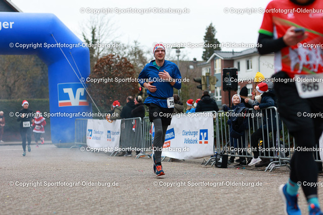 AMLA3404 | Bildershop "Sportfotograf-Oldenburg" mit Fotos von Sportevents in Oldenburg und Umzu. - Realisiert mit Pictrs.com