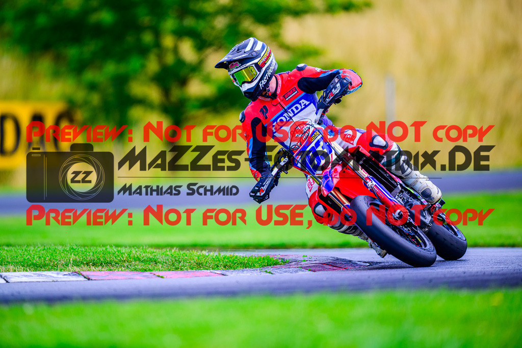 MaZZes_FotoMatrix_240713_6007705_7512 | S3