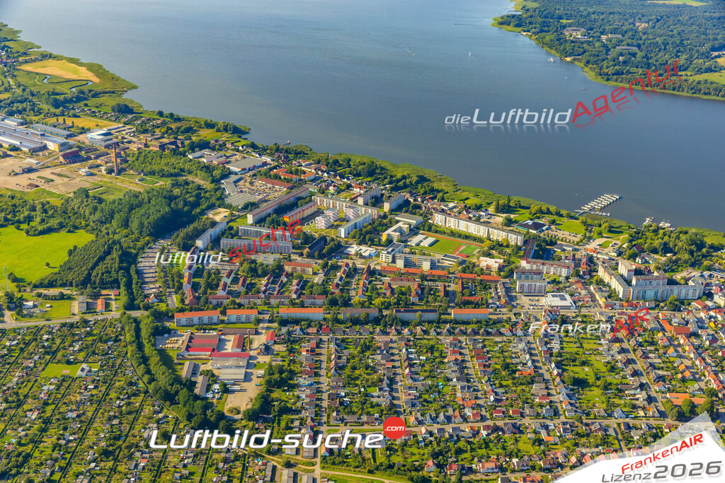 Luftbild Vs Google Maps    Ribnitz-Damgarten -Das Luftbild wurde 2025 vom UL-Flugzeug heraus erstellt ( keine Drohnenluftbilder ) - Hochauflösende Luftaufnahme -Nicht vergleichbar mit Google Maps oder Satelittenbilder- Die Geschenkidee !Mit Lizenz und Bildrechte bestellbar