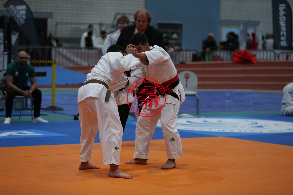 AT3Y1224 | Fotos vom Adler Cup - Pictures from Adler Cup

Hier findet Ihr alle Eindrücke und großen Momente der Adler Cup Wochenenden. Here you will find all impressions and great moments of the Adler Cup weekends. - Realisiert mit Pictrs.com