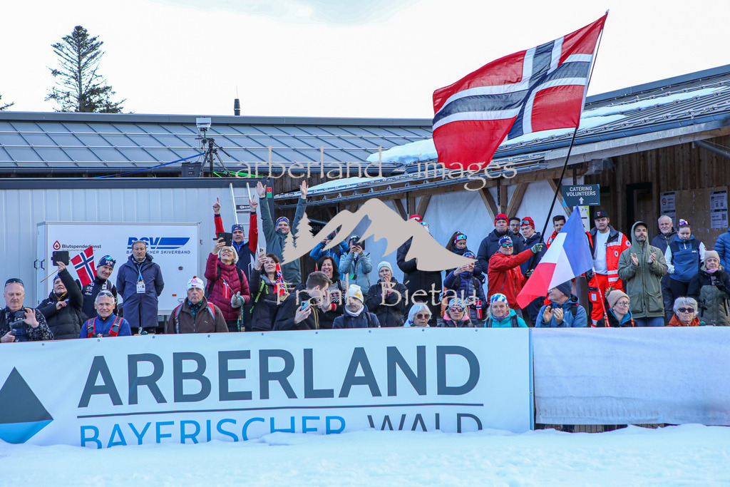 OE7A4375 | Medien- Sport- Entertainmentfotos