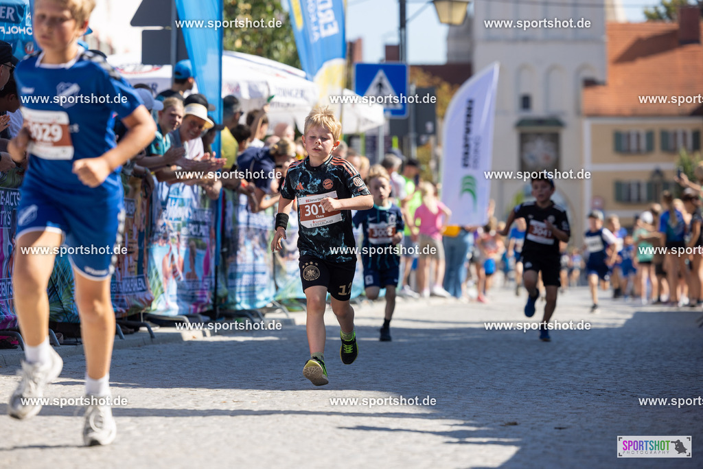VJ__3176 | Stadtlauf Erding 2025 #stadtlauferding #erdingstadtlauf #stadtlauf_erding #laufmotivation #trisporterding #yourpictrs #sportshot_your_pictrs