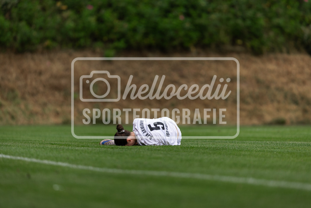 Fußball I Frauen I Testspiel I SpVg Aurich - DJK Arminia Ibbenbüren I 15419 | realhellocedii - Realisiert mit Pictrs.com