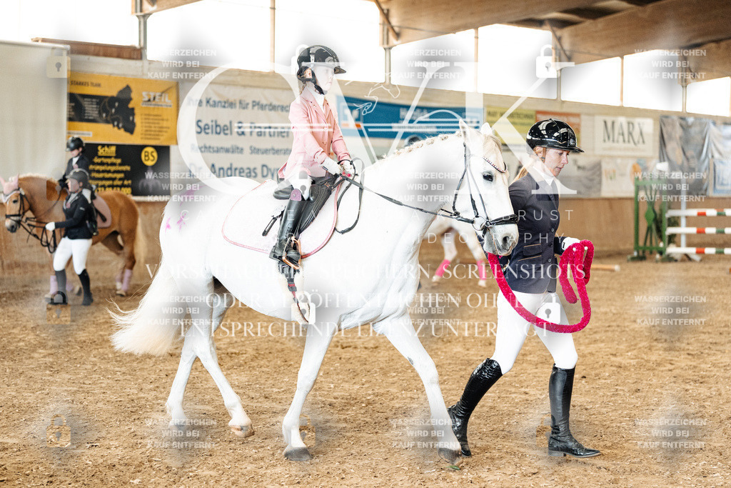 CK905987 | Turnierfotografie Pferdefotografie Trier Rheinland-Pfalz Pferdesport Reitsport Tierfotografie Sportfotografie Pferdevideo Pferdevideografie Equestrianvideography equestrianphotography  - Realisiert mit Pictrs.com
