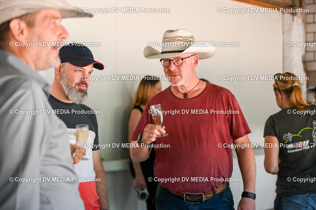 ZS2_3653 | dv-media-shop - Realisiert mit Pictrs.com