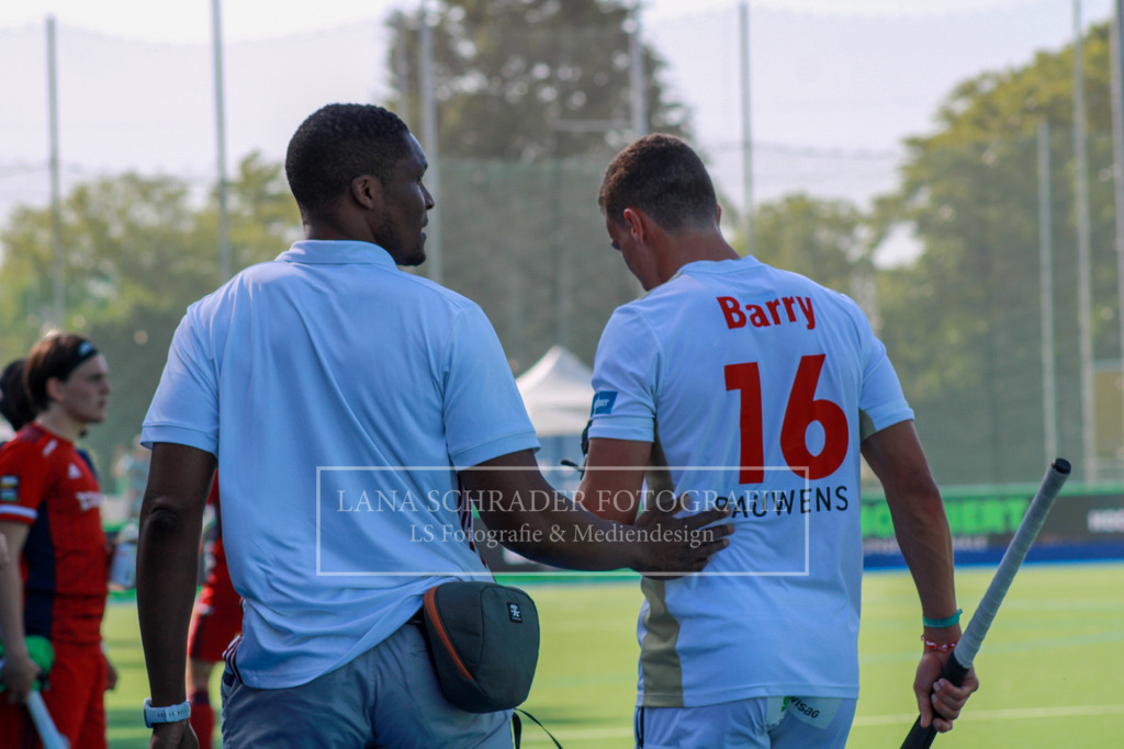 DM23 Finale Herren Mannheimer HC -  Rot-Weiß Köln 04.06.23-174 | lanaschraderfotografie - Realisiert mit Pictrs.com