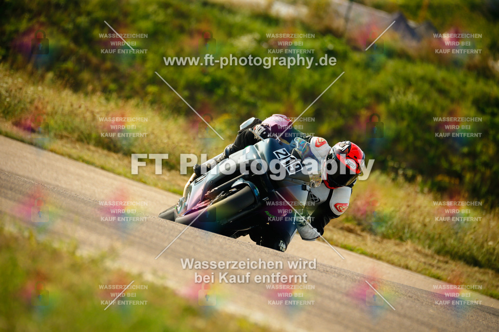 _MOT6083 | Hier findet Ihr Bilder von Touristenfahrten auf der Nürburgring Nordschleife oder von anderen Veranstaltungen die ich besucht habe. Viel Spass beim Durch Schauen 