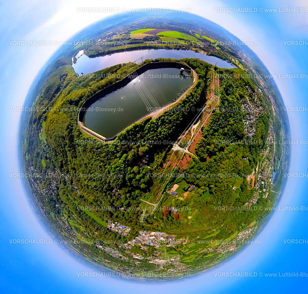Herdecke240590190Hensteysee_RWE-Pumpspeicherbecken | Luftbild, Hengsteysee mit Koepchenwerk RWE Pumpspeicherkraftwerk und Speicherbecken, Ardeygebirge Waldgebiet, Erdkugel, Fisheye Aufnahme, Fischaugen Aufnahme, 360 Grad Aufnahme, tiny world, little planet, fisheye Bild, , Herdecke, Ruhrgebiet, Nordrhein-Westfalen, Deutschland