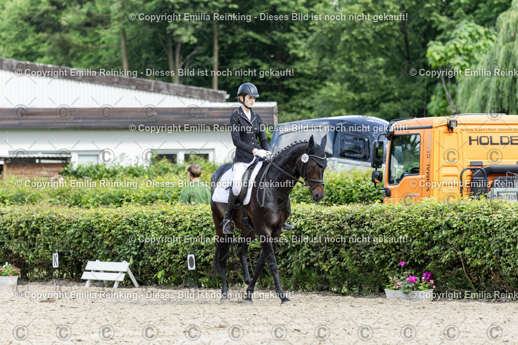 CL5A6093-2 | Emilia Reinking Fotografie - Realisiert mit Pictrs.com