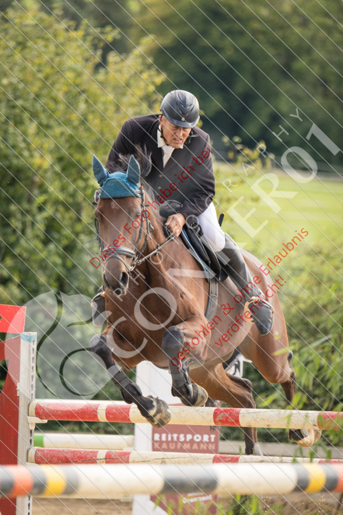 CON_6807 | Sport-, Event- und Tierfotos in Profiqualität. Einfach auswählen, bestellen und herunterladen. Dein Moment – perfekt festgehalten.