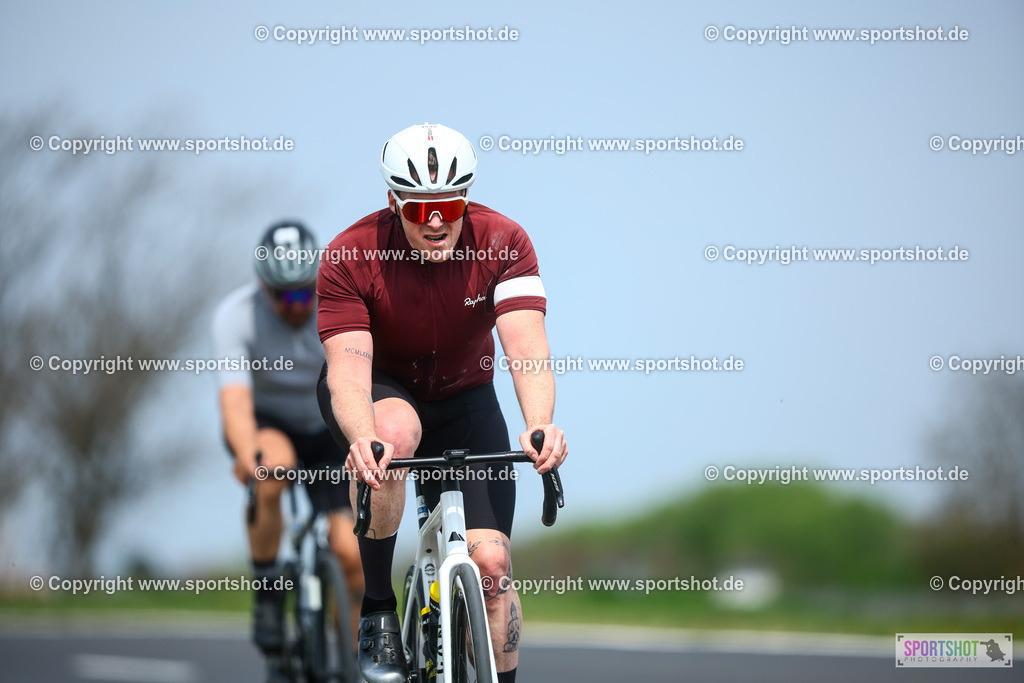 379_TRA56510 | Neusiedlersee Radmarathon 2026@sportshot_your_pictrs #yourpictures#roadtowm2029 #nrm #neusiedlerseeradmarathon #neusiedlersee #neusiedlerseetourismus #burgenland #mörbisch #nrm26 #burgenlandtourismus #voglundco #poweredbyburgenlandtourismus #radsport #rad #marathon #ucigranfondo #visitburgenland #ucigranfondoworldseries