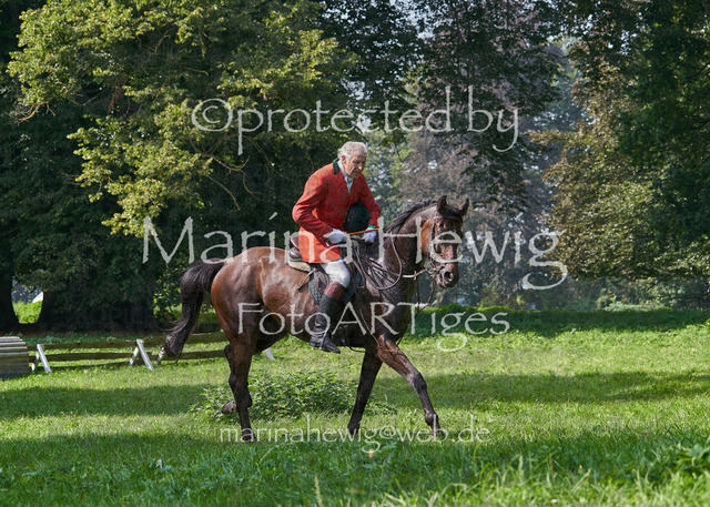 09-23 Jagd Perdöl_MCH0365_Marina Hewig | Fotografie, FotoArt, PferdesportArt, Pferdesportfotografie, Landschaftsfotografie, Reisefotografie, Reise, Pferde - Realisiert mit Pictrs.com