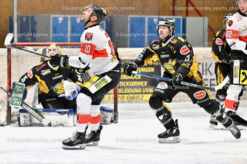 EC MET PHOTOVOLTAIK HORNETS SPITTAL vs. EV ZELTWEG MURTAL LIONS | #10 Sulzer Mario EV ZELTWEG MURTAL LIONS, #21 Steiner Kevin EC Hornets Spittal, EC MET PHOTOVOLTAIK HORNETS SPITTAL vs. EV ZELTWEG MURTAL LIONS, EC MET PHOTOVOLTAIK HORNETS SPITTAL vs. EV ZELTWEG MURTAL LIONS am 08.02.2026 in Spittal an der Drau (Eissportzentrum Spittal), Austria, (Photo by Bernd Stefan)
