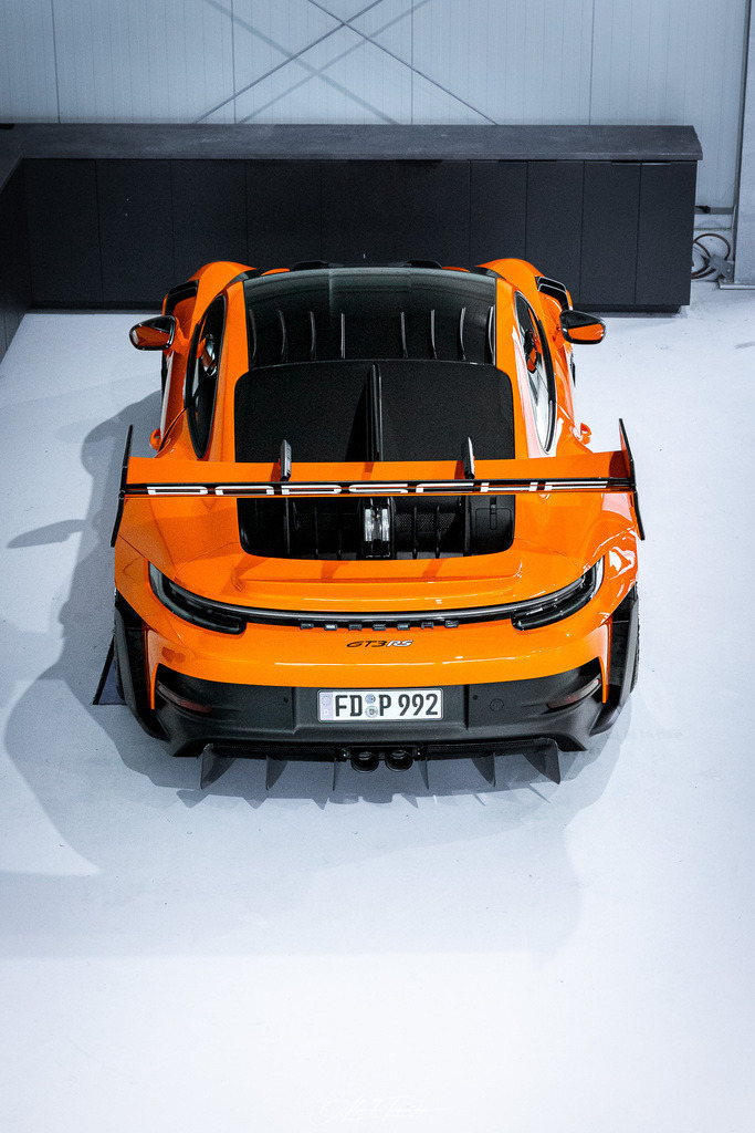 911 GT3 RS Manthey | Entdecken Sie die faszinierende Welt von Alexander Tschuncky Arts: Kreative Fotografie, atemberaubende Automobilkunst und hochwertiger Bilderdruck. Lassen Sie sich inspirieren! - Realisiert mit Pictrs.com