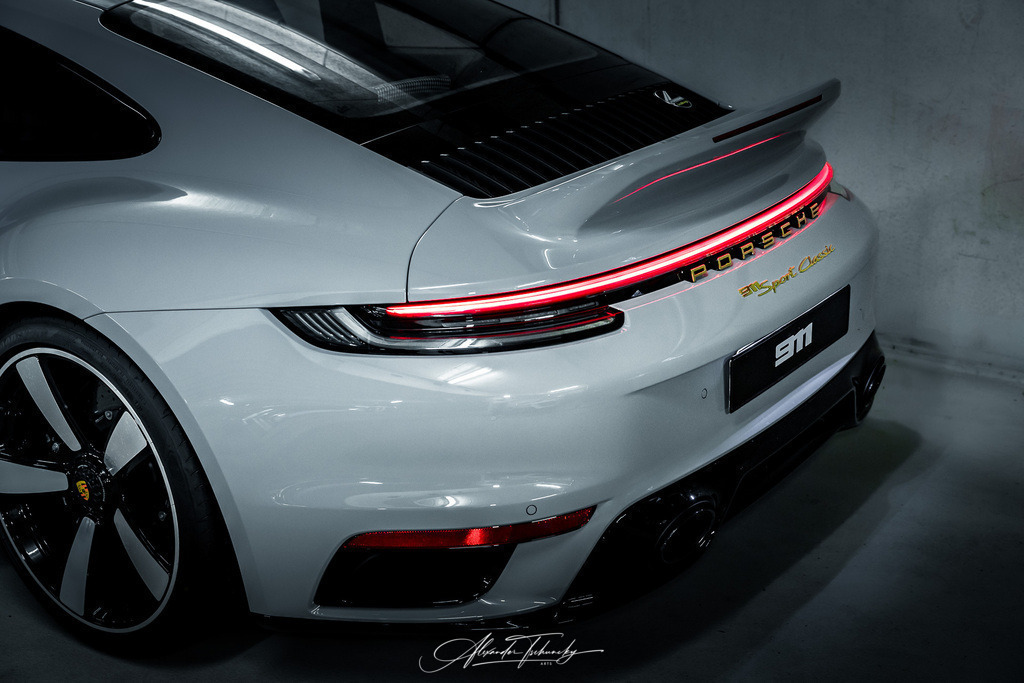 R6PZ3536 _Alexander Tschuncky | Entdecken Sie die faszinierende Welt von Alexander Tschuncky Arts: Kreative Fotografie, atemberaubende Automobilkunst und hochwertiger Bilderdruck. Lassen Sie sich inspirieren! - Realisiert mit Pictrs.com