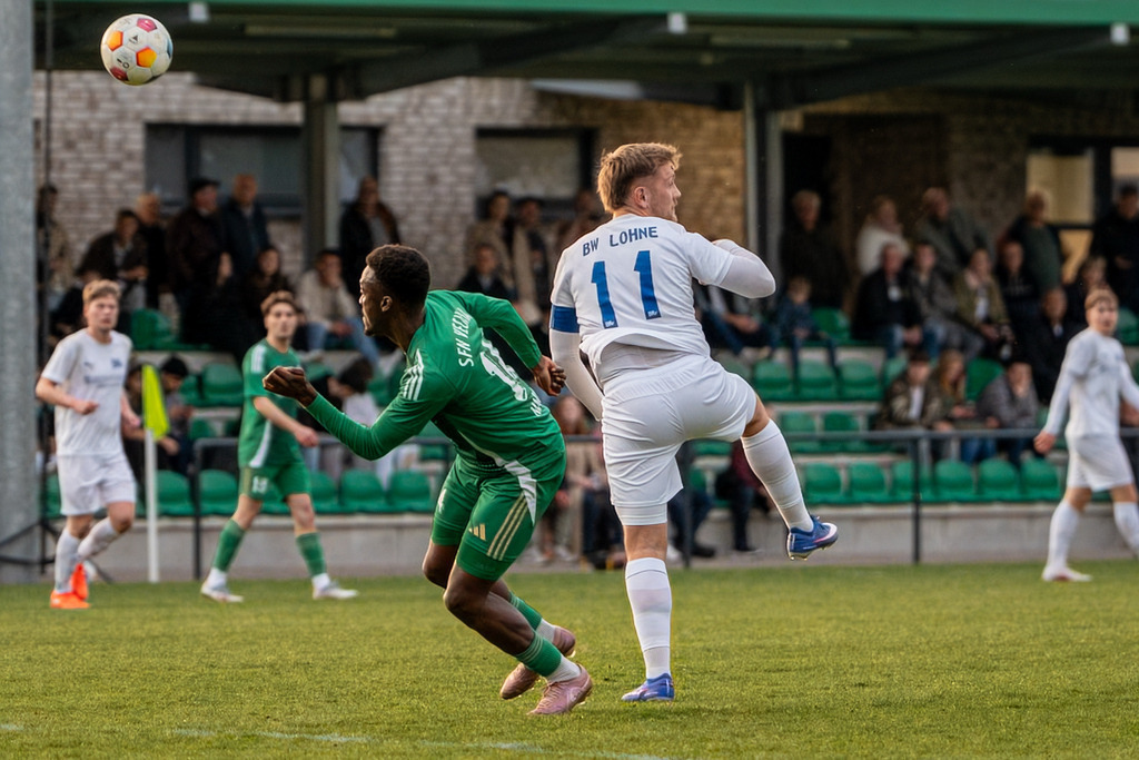 Fußball I Herren I Saison 2025-2026 I Landesliga Weser-Ems I 23. Spieltag I SFN Vechta - BW Lohne II I 01367 | jns.sportfotos - Realisiert mit Pictrs.com