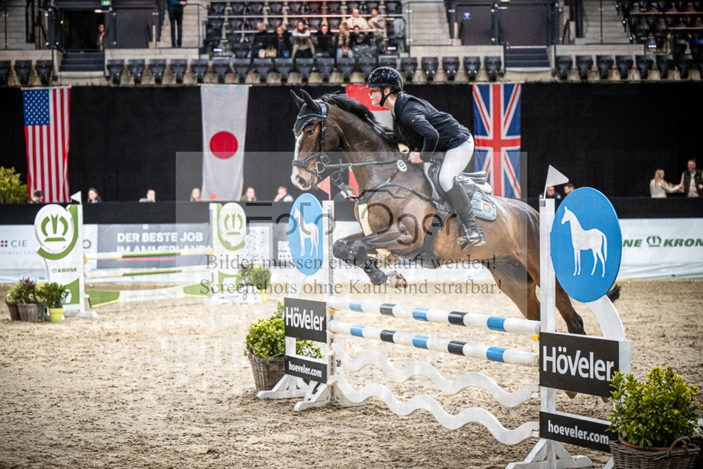 DOS_1121 | Entdecke hochwertige Reitturnierfotos von Foto Oger. Professionell, emotional und authentisch – jetzt Lieblingsmomente im Shop bestellen.Deutschlandweite Turnierfotografie. - Realisiert mit Pictrs.com