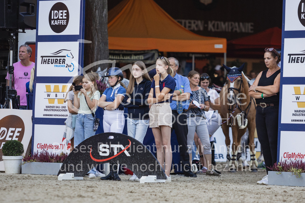230908_OWLCh_PonyTrophy-438 | Deine schönsten Turniermomente als professionelle Fotos! Entdecke hochwertige Pferdesport-Fotografie im Online-Shop. Jetzt Fotos finden & bestellen!