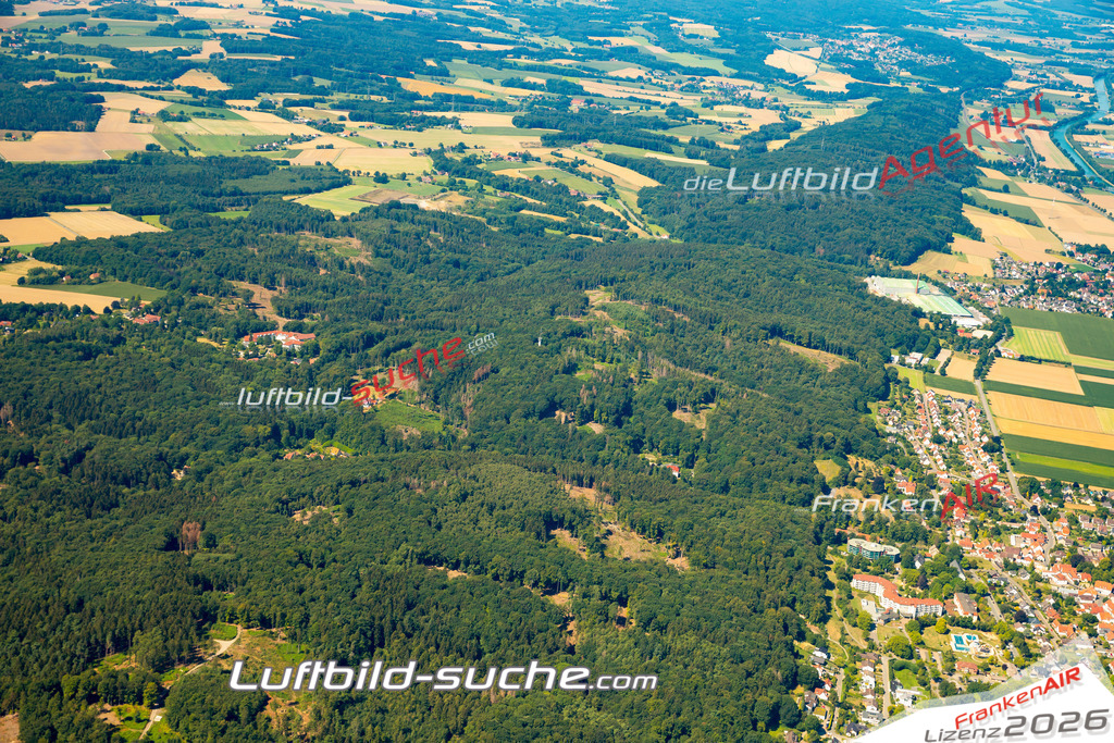 Aktuelles Luftbild von  Bad Essen - Die Luftaufnahme wurde 2022 mittels UL-Flugzeug erstellt ( keine Drohne ) - hochauflösende Kamera-Systeme von  Canon -Beste Qualität - Für grossformatige Ausdrucke geeignet. Die Geschenkidee !